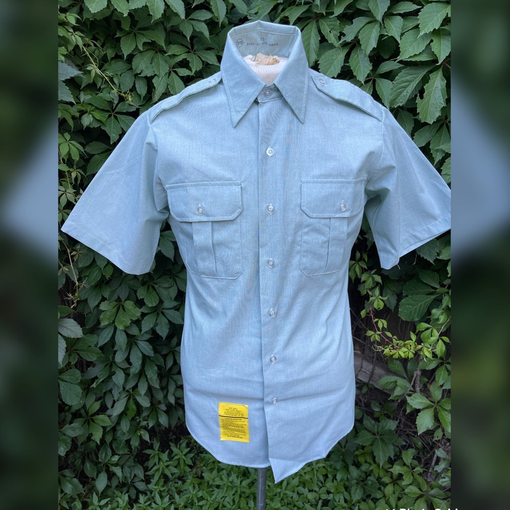 Vintage New Military Cotton Polyester Unisex Shirt with Epaulettes - 15 Medium
